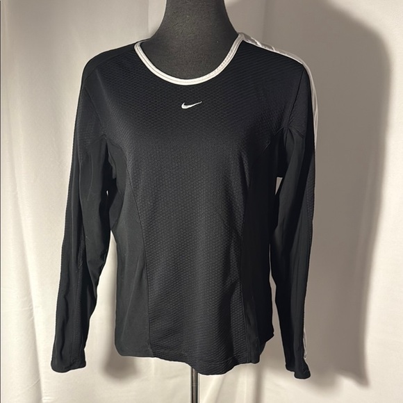 Nike Women's Black and White Long Sleeve Jersey Size M - Picture 1 of 7